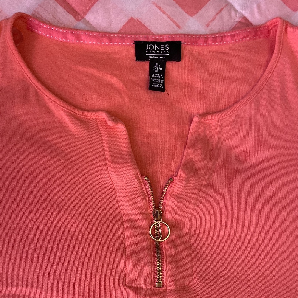 Women’s top. Jones NY large